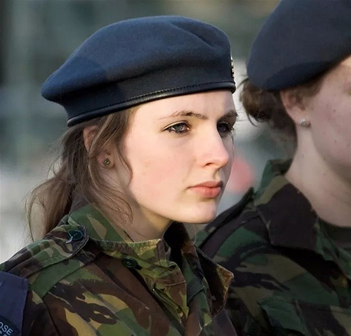 貝雷帽怎么戴好看，這些竅門你都知道嗎？